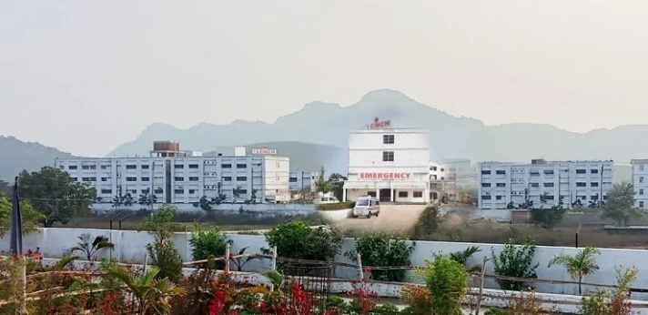 Laxmi Chandravansi Medical College Bishrampur