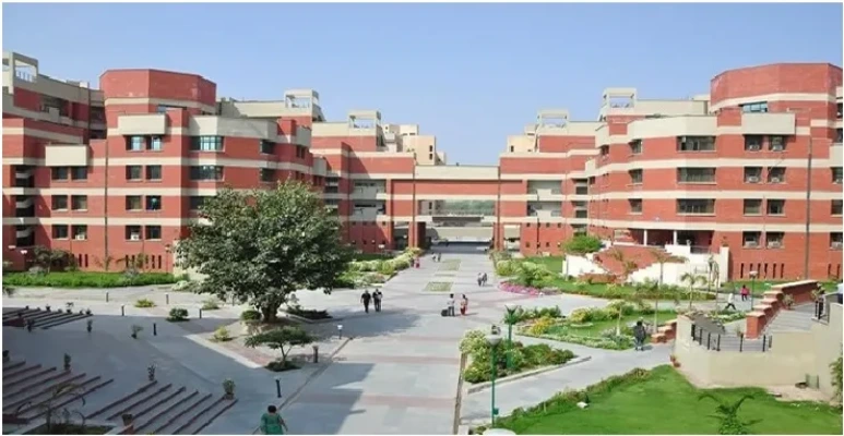 NDMC Medical College Delhi