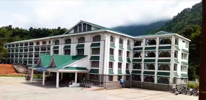 Pandit Jawaharlal Nehru Medical College Chamba