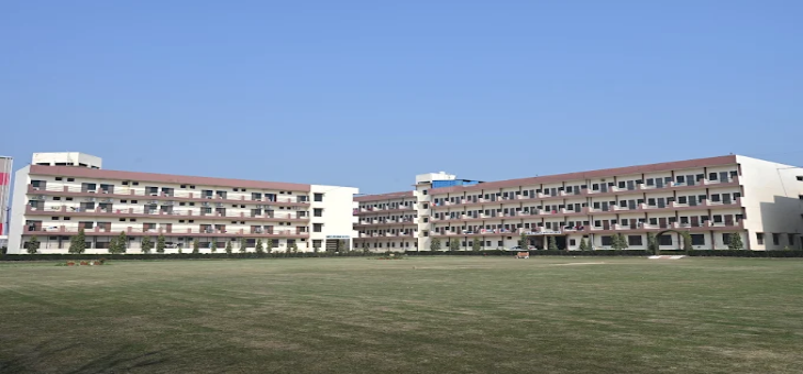 Varun Arjun Medical College Shahjahanpur Buildings