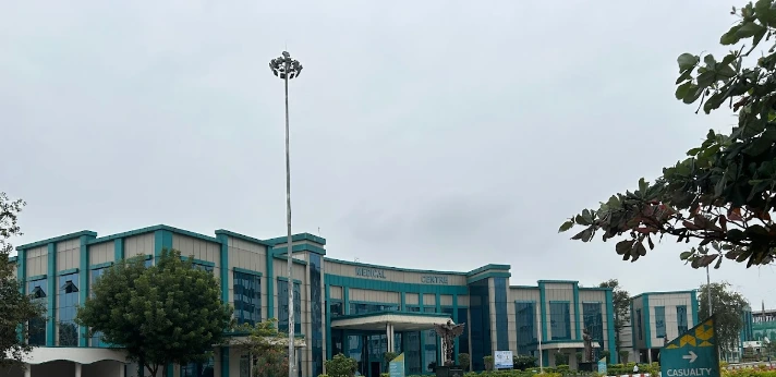 Arunai Medical College
