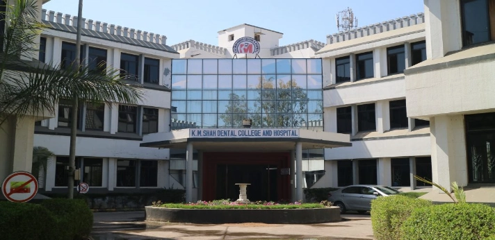 KM Shah Dental College