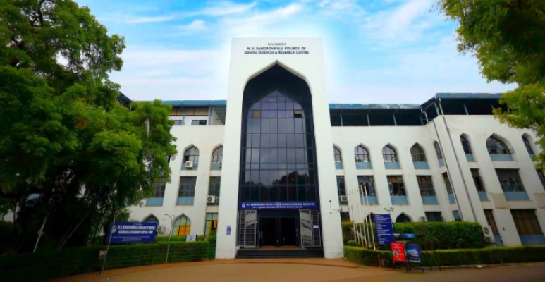 MA Rangoonwala Dental College Pune