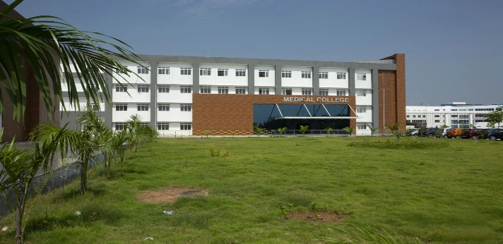 Panimalar Medical College