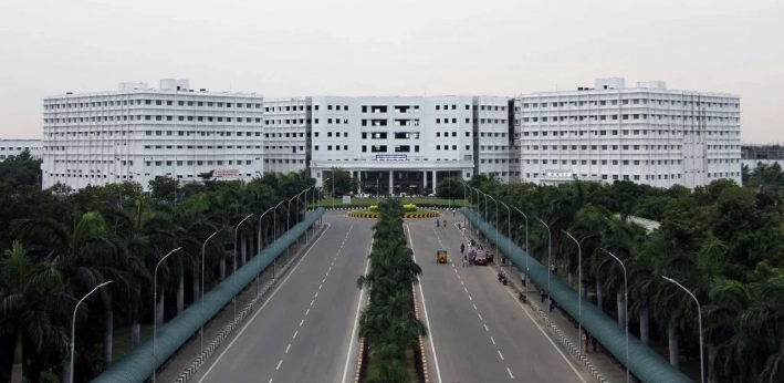 Trichy SRM Medical College