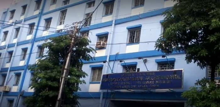 D.N.DE Homoeopathic College Kolkata