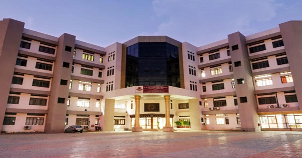 Tilak Ayurved Mahavidyalaya Pune